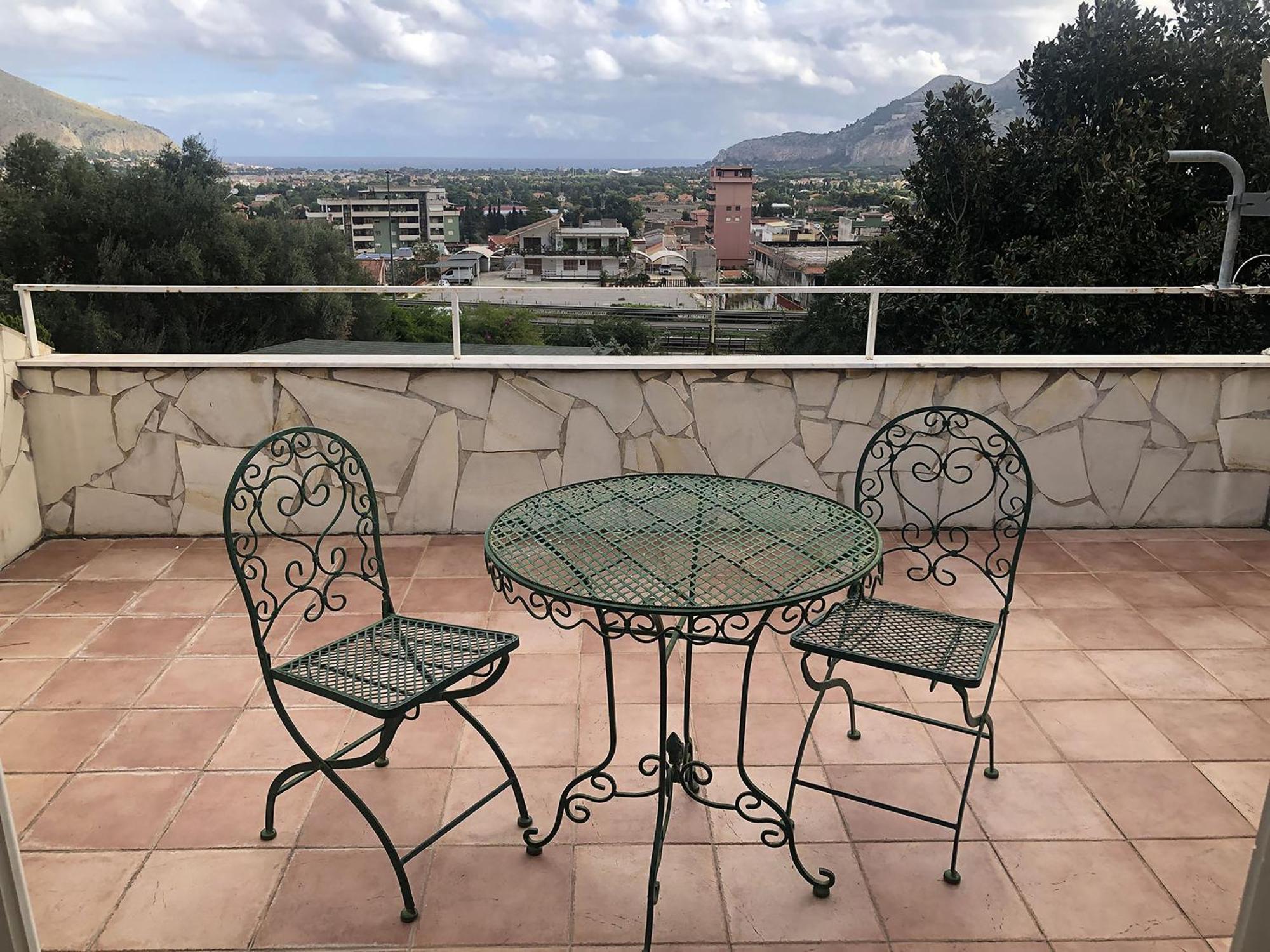 Small Paradise Palermo Room photo